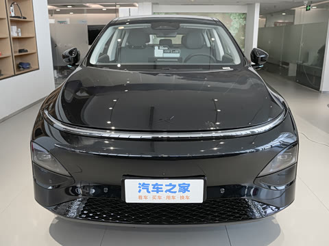 小鹏G6 实车图 2