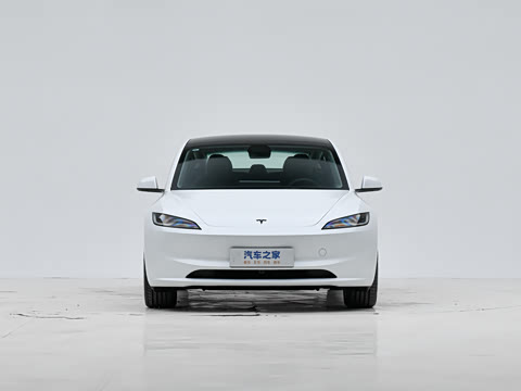 Model 3 实车图 2
