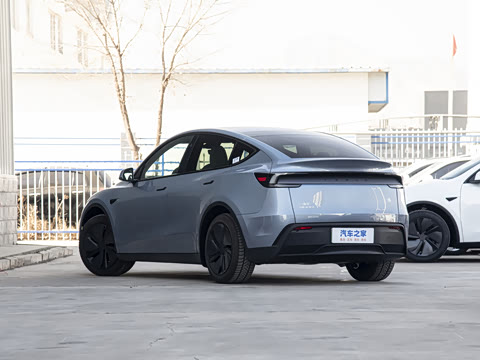 Model Y 实车图 5